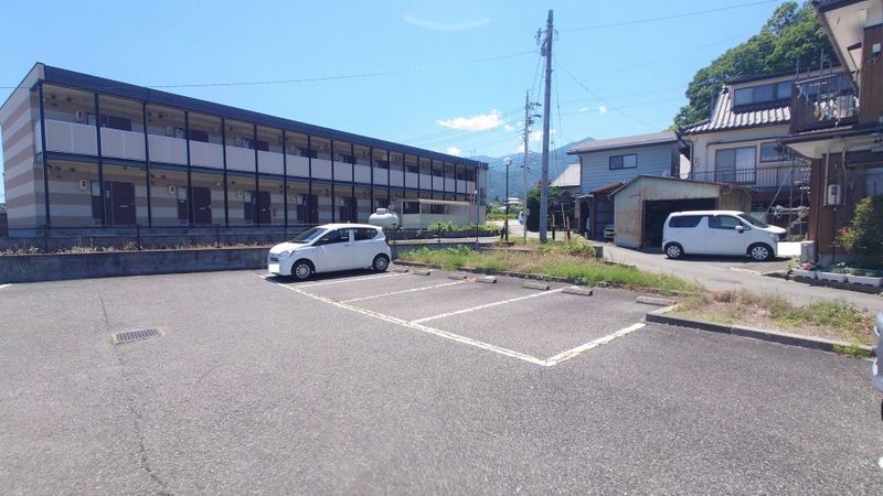 leopalace Mui Oeste Parking lot