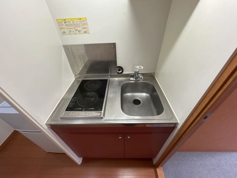レオパレスハウゼブリューヘン キッチン