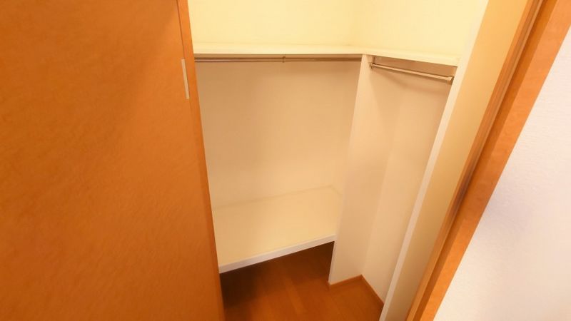 レオパレスチアーズ 収納