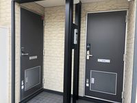 レオパレス友舞 玄関