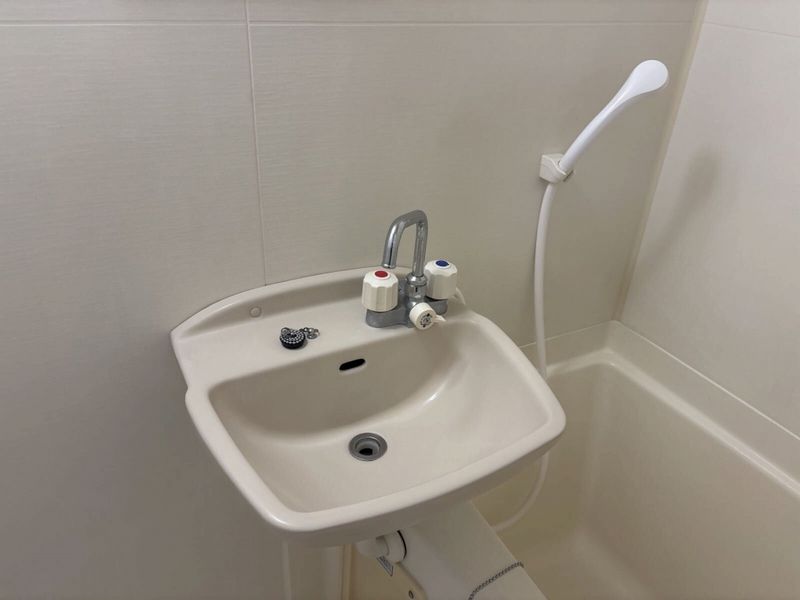 レオパレス宮代庭苑 洗面台