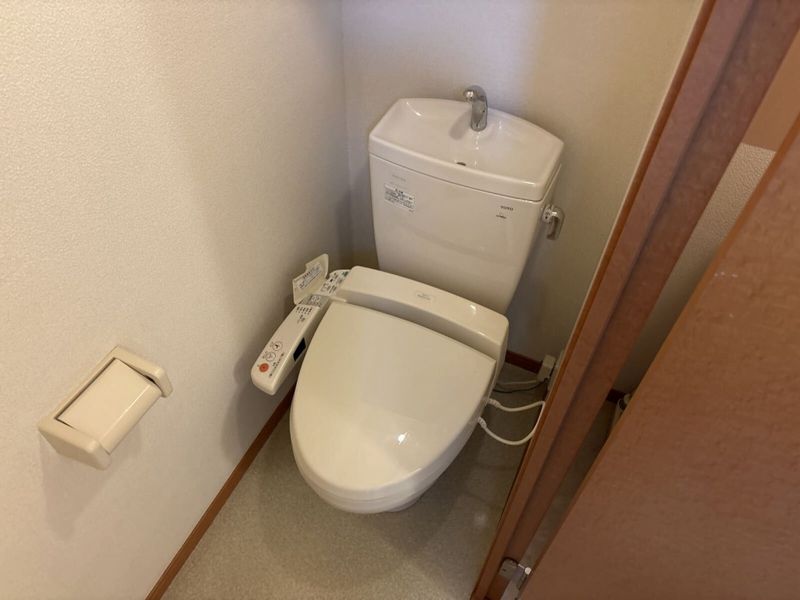 レオパレスＭ＆Ａフォースイ トイレ