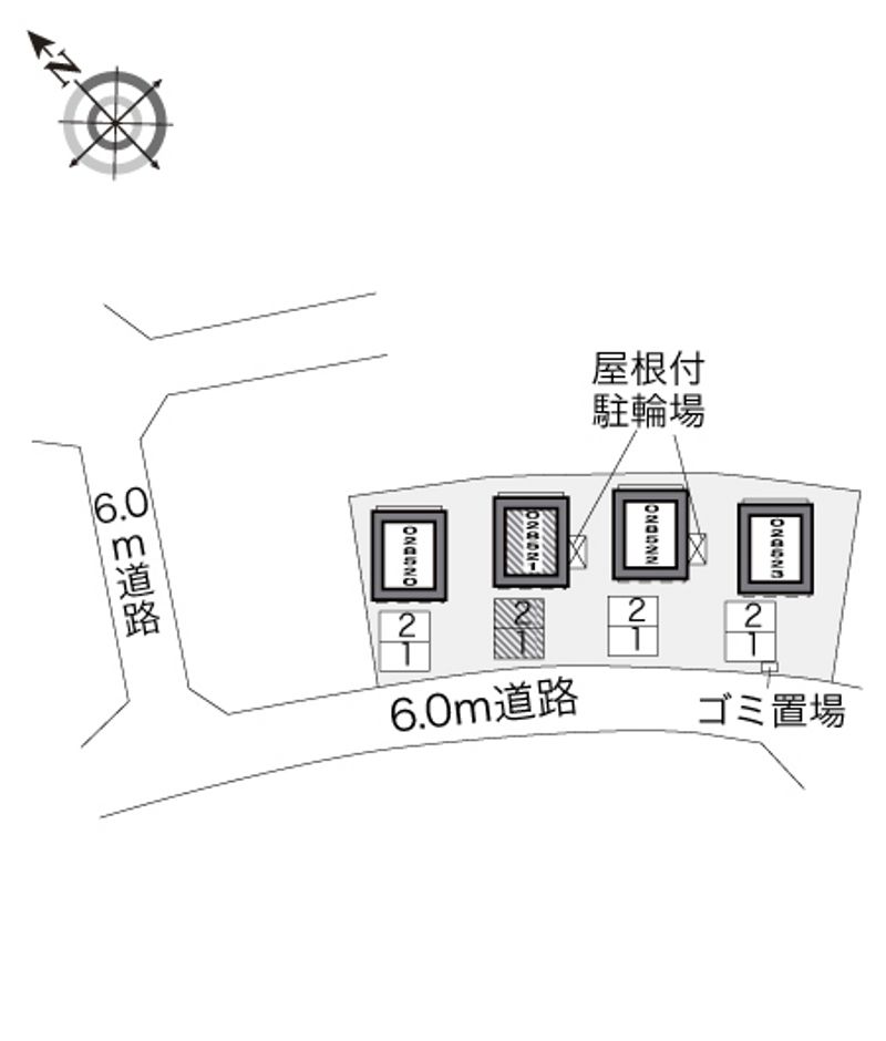レオパレスファミールＢ 駐車場