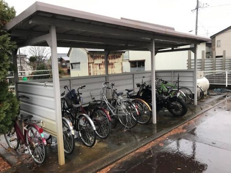 レオパレス末広 共用部分