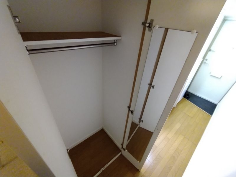 レオパレスきらら 収納