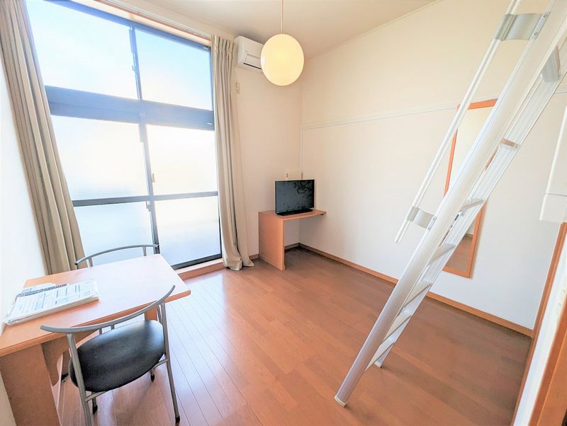 レオパレス火切塚Ⅱ 居間