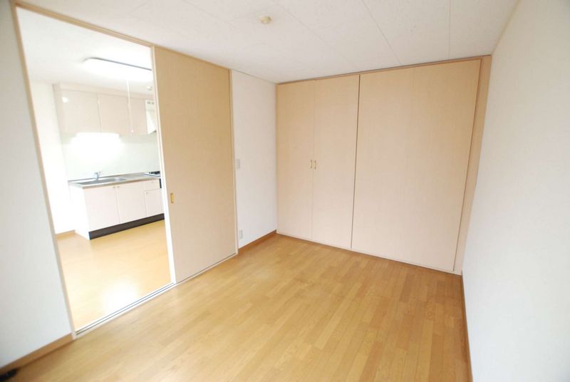 leopalace Emu Field II Other