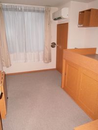 レオパレスフィオリーナ 居間