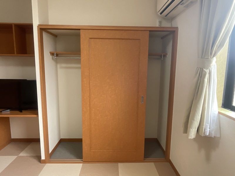 leopalace Rainbow Matsugaoka Storage