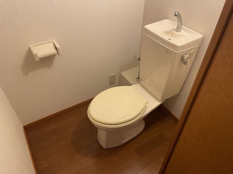 レオパレスＰＩＰＡ トイレ