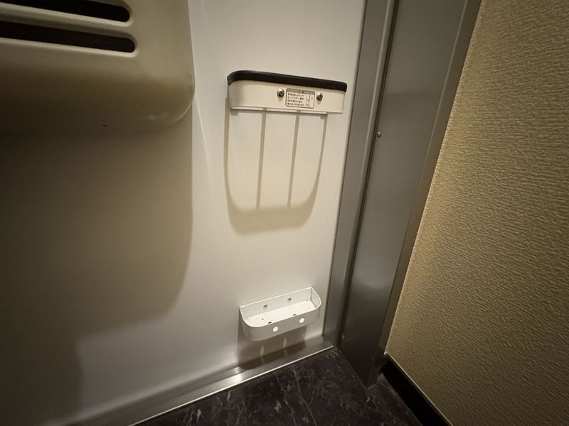 レオネクストクレセント赤池 玄関