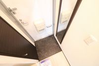 レオネクスト東山 玄関