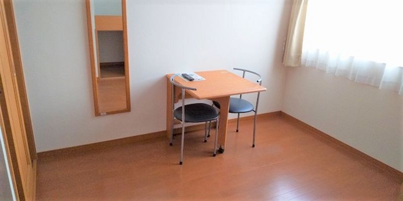 レオパレスプラスパー　Ｍ 寝室