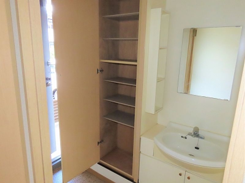 leopalace Plaisir Jouhoku B 현관