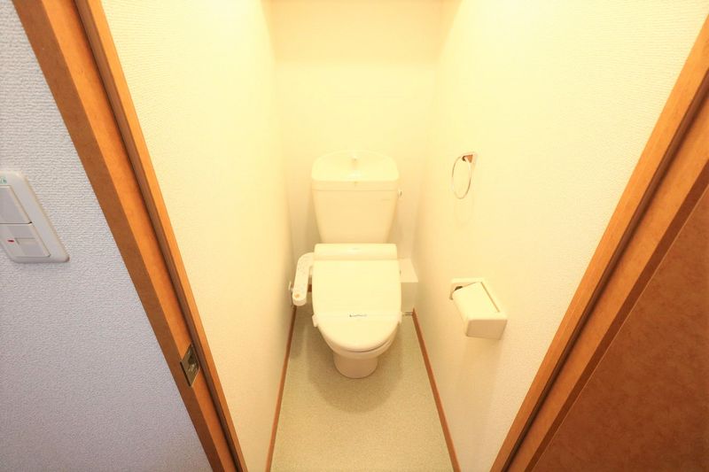 レオパレスひつかわ トイレ