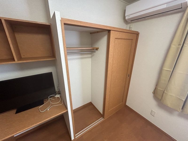 レオパレス光 収納