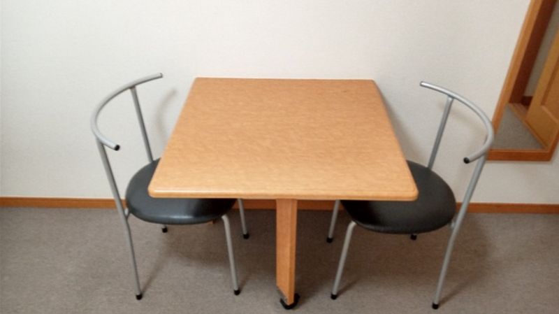 レオパレスボヌール 居間