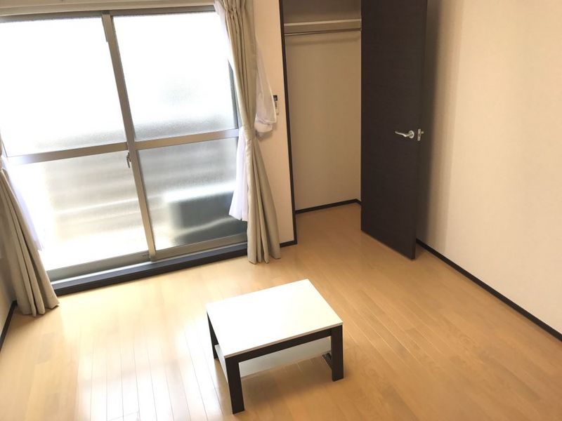 クレイノ六浦南 居間