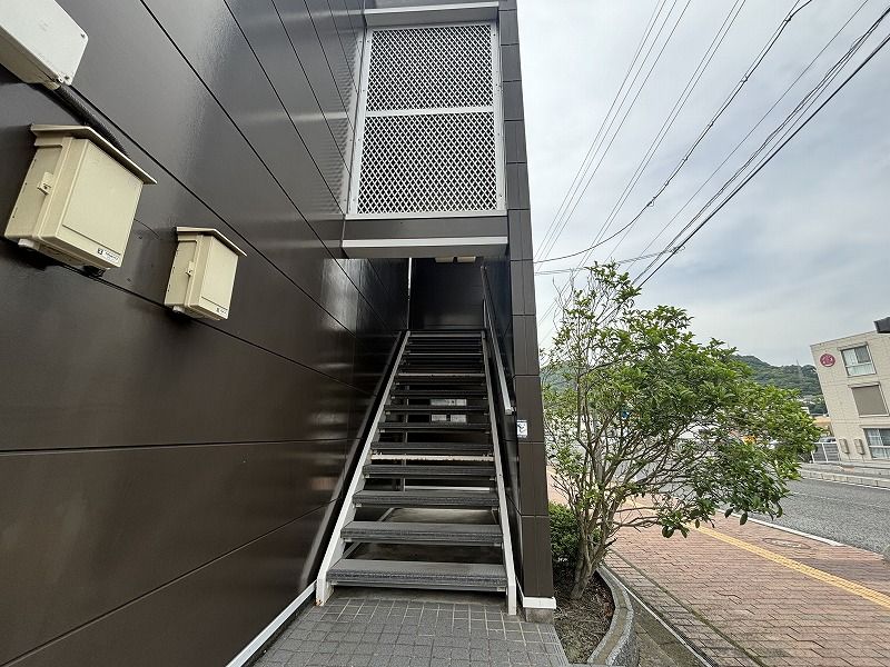 レオパレスエスト長府 共用部分