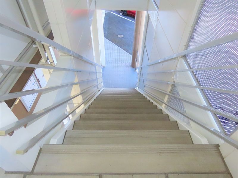 レオパレス中御所 共用部分