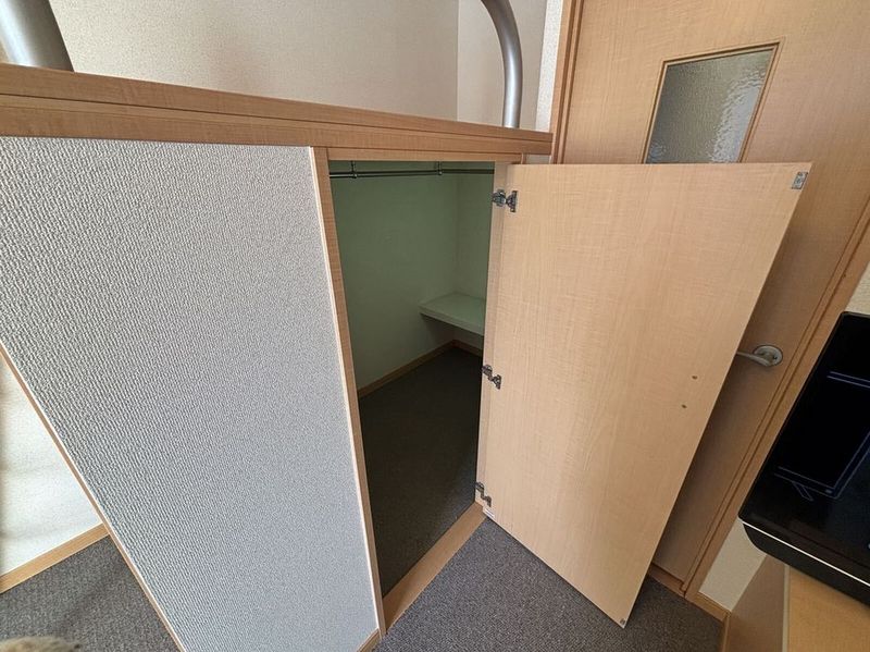 レオパレス鳴尾Ａ 収納