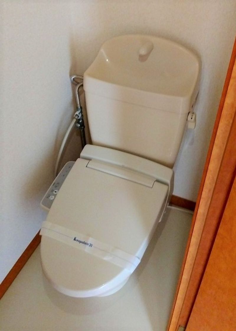 レオパレス湖北 トイレ