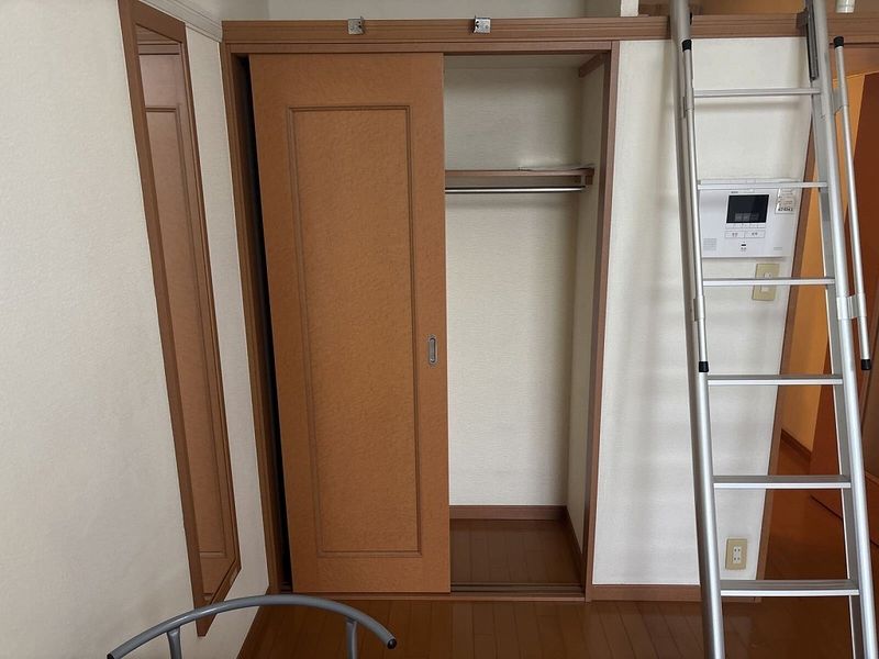 レオパレスウエストゴールド 収納