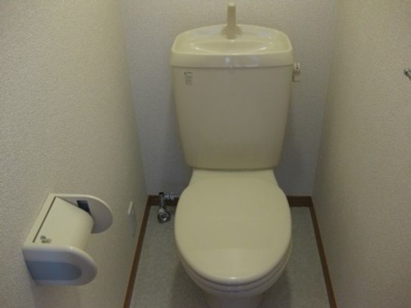 レオパレス奥州花園Ａ トイレ