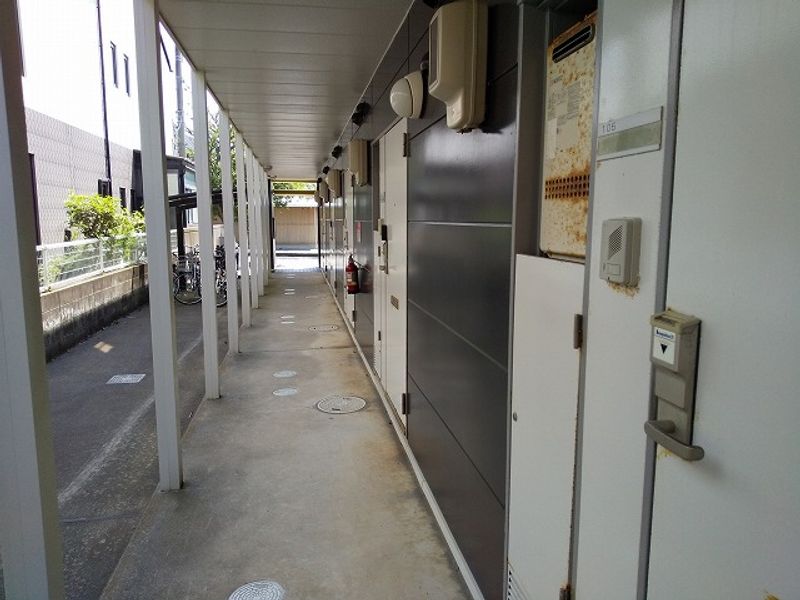 レオパレスセレブ 共用部分
