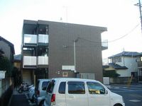 レオパレス月見ヶ丘 外観