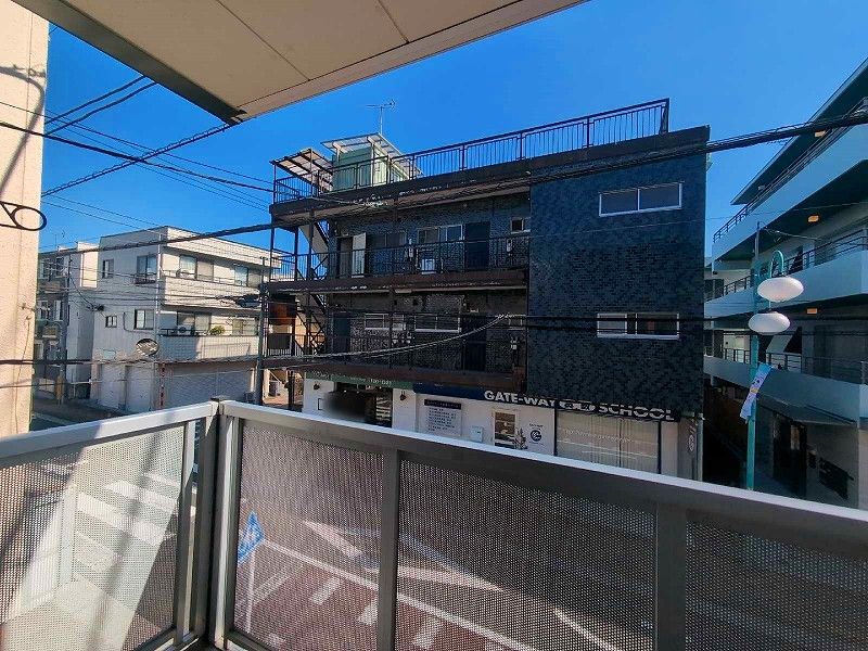 レオパレスマルコフォー 眺望