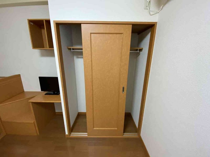 レオパレスグリーンコーポ砂原 収納