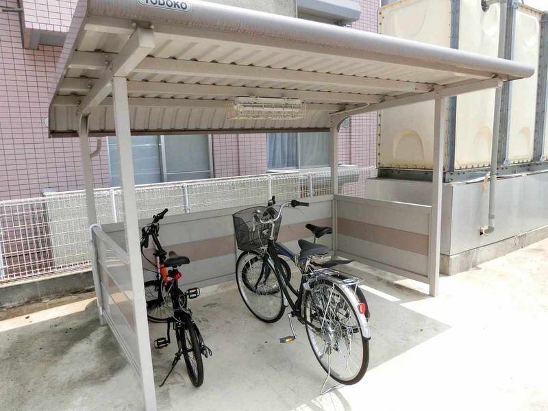 レオパレスシャルロット 共用部分