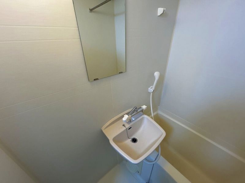 leopalace Vivant Bồn rửa mặt