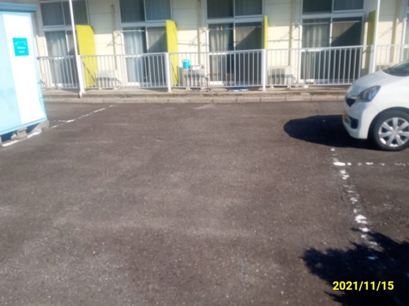 レオパレスＫＡＴＯＨ 駐車場