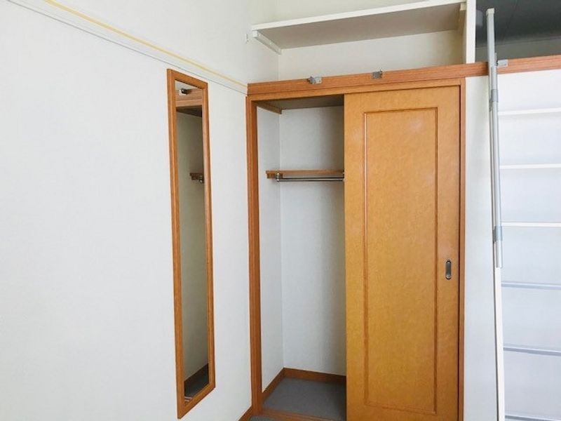 レオパレスポワールみゆきⅡ 収納