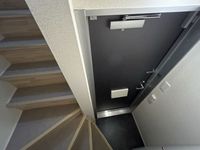レオパレスエヴァンス 玄関