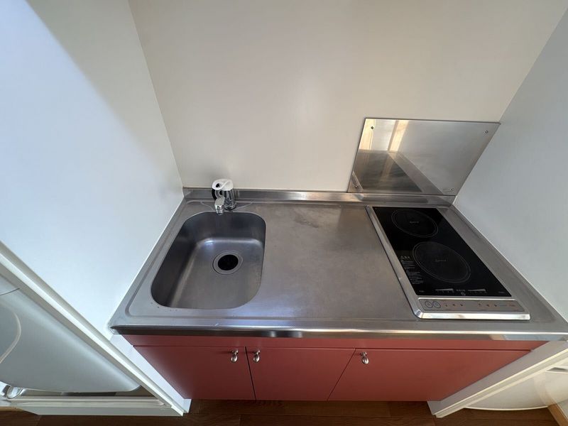 leopalace Thankful Court Kitchen