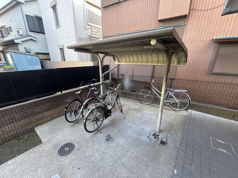 leopalace S Shared spaces