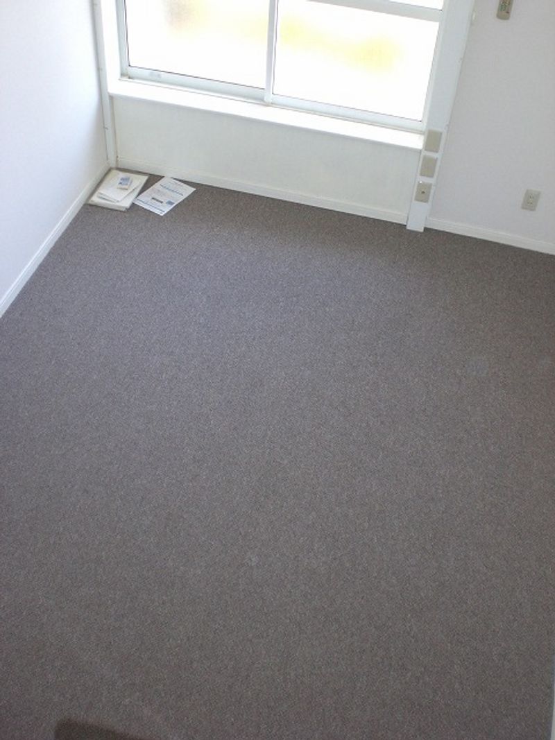 レオパレス幸 居間