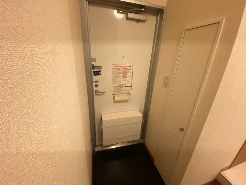 レオパレス古志大橋北サイド 玄関