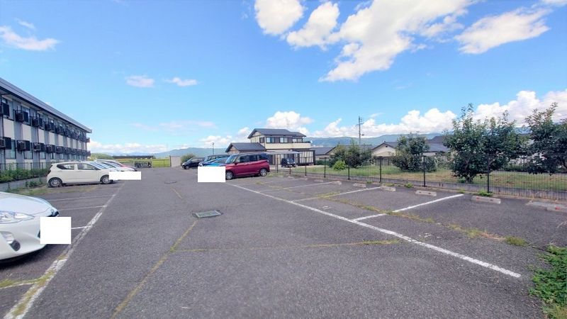 レオパレスＹｓ 駐車場