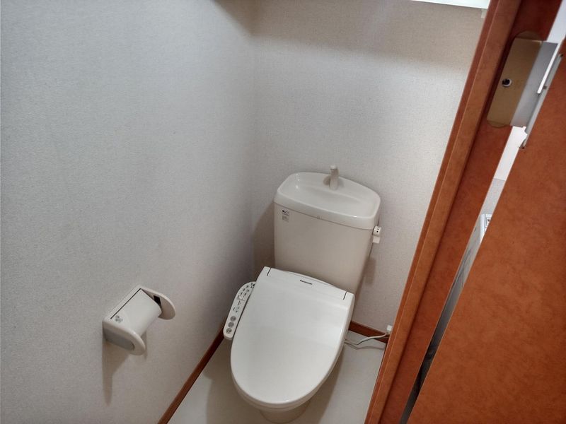 レオパレス西部 トイレ