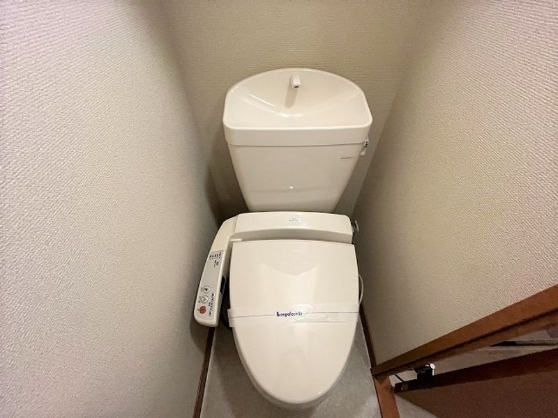 レオパレスひまわり トイレ