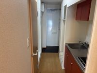 レオパレスラグレージュ 玄関