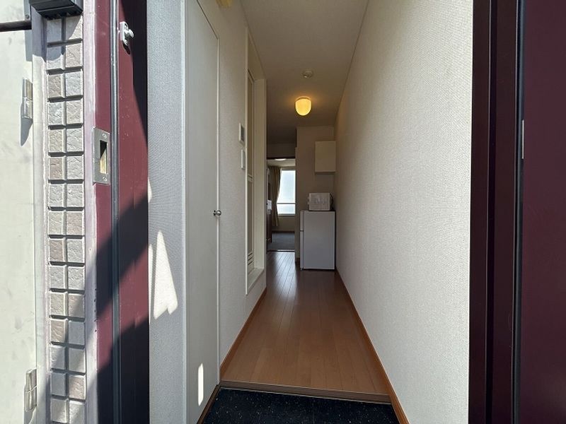 レオパレス飛鳥Ａ 玄関