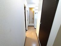 レオネクスト二子 玄関