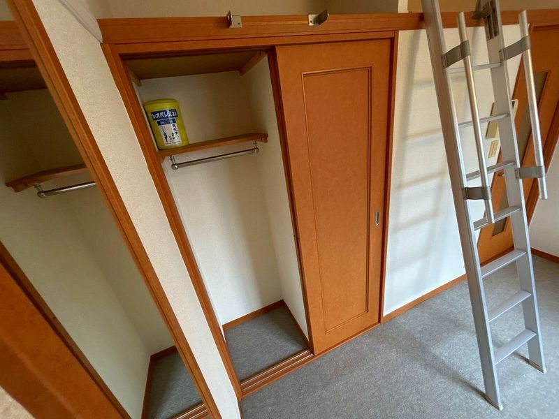 レオパレスアイリス 収納