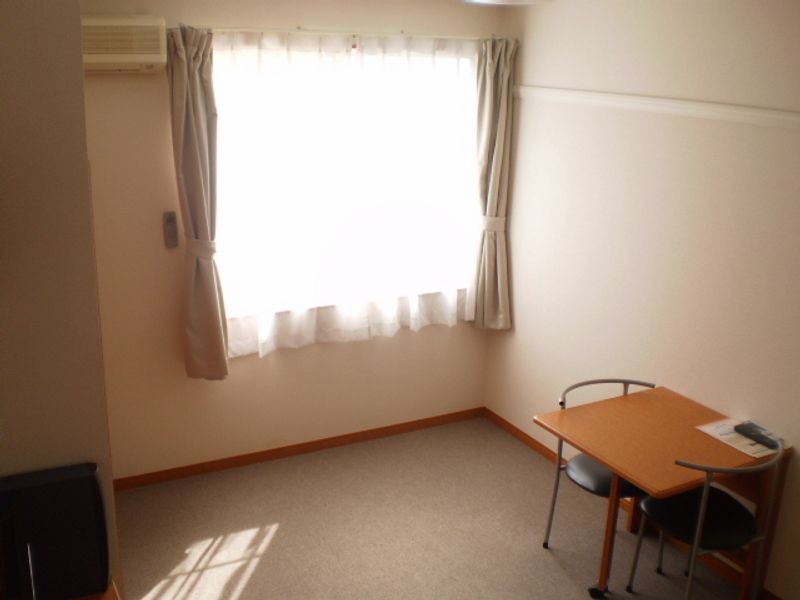 レオパレスｖｉｅｗあだたら その他