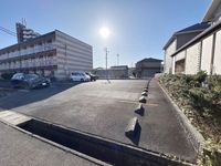 レオパレスノーブル 駐車場